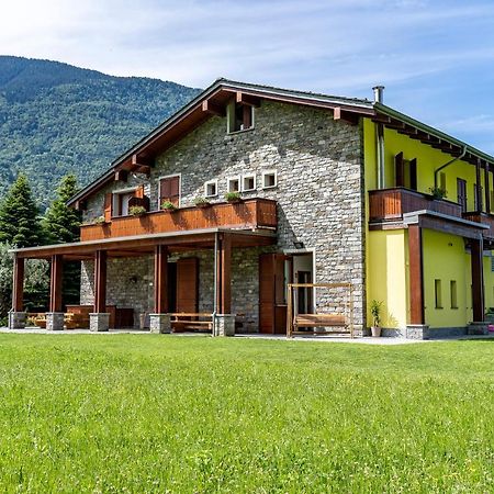 Il Bisteca Villa Morbegno Exteriör bild