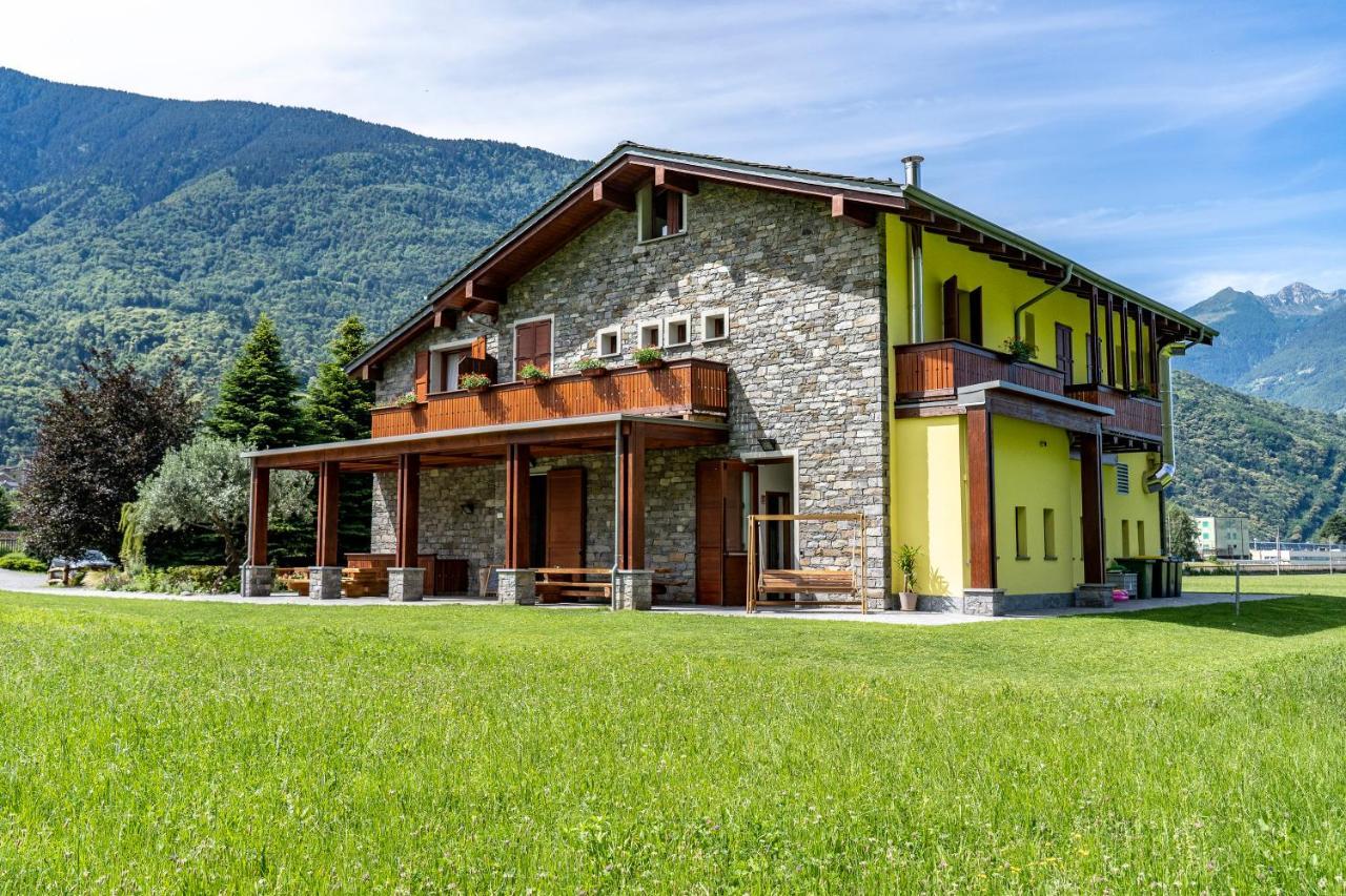 Il Bisteca Villa Morbegno Exteriör bild